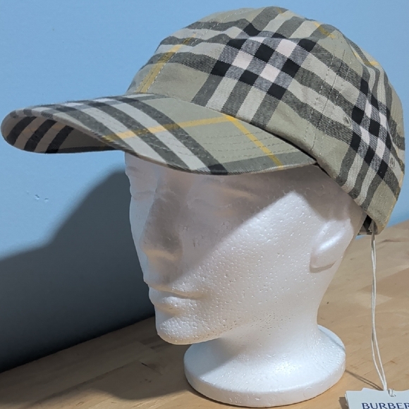 Burberry Ballcap NWT - Picture 3 of 11
